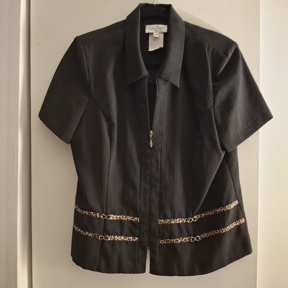 Miss Dorby Women's Black Short Sleeve Blouse with Animal Print Detail